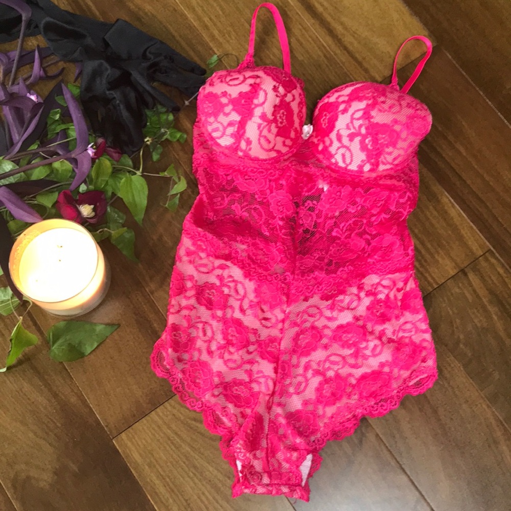 XL Pink Lace Lingerie